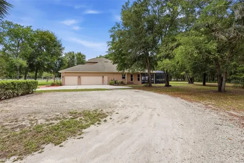 530 N Blue Lake Avenue Deland FL 32724