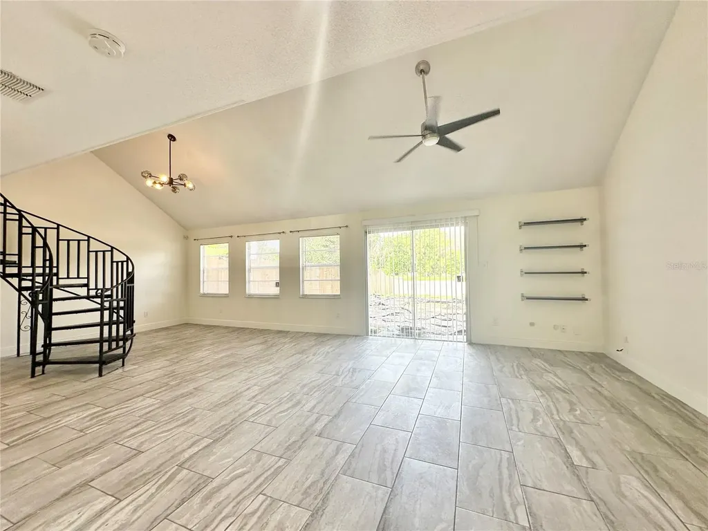 122 S Bulova Drive Apopka FL 32703