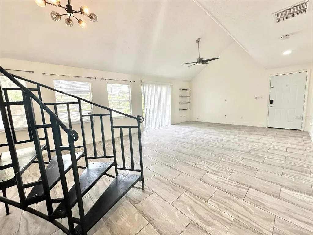 122 S Bulova Drive Apopka FL 32703