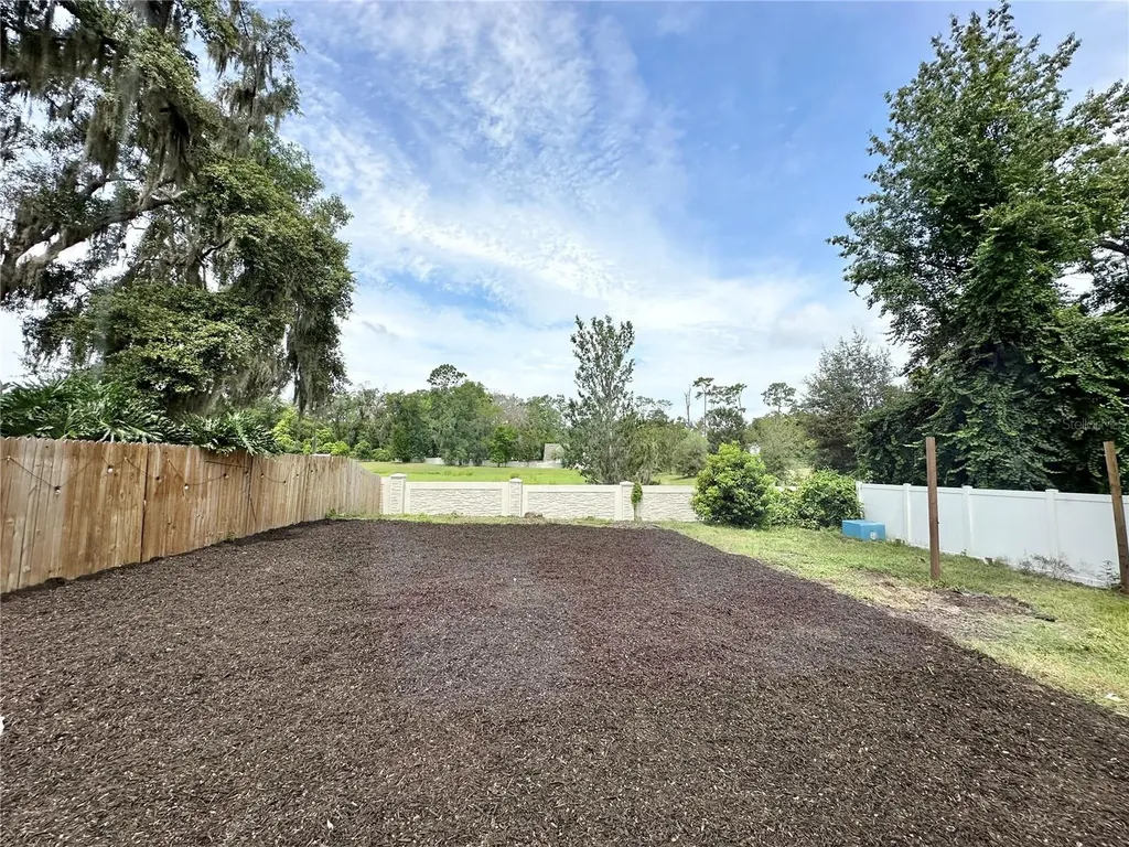 122 S Bulova Drive Apopka FL 32703