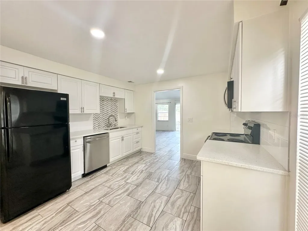 122 S Bulova Drive Apopka FL 32703