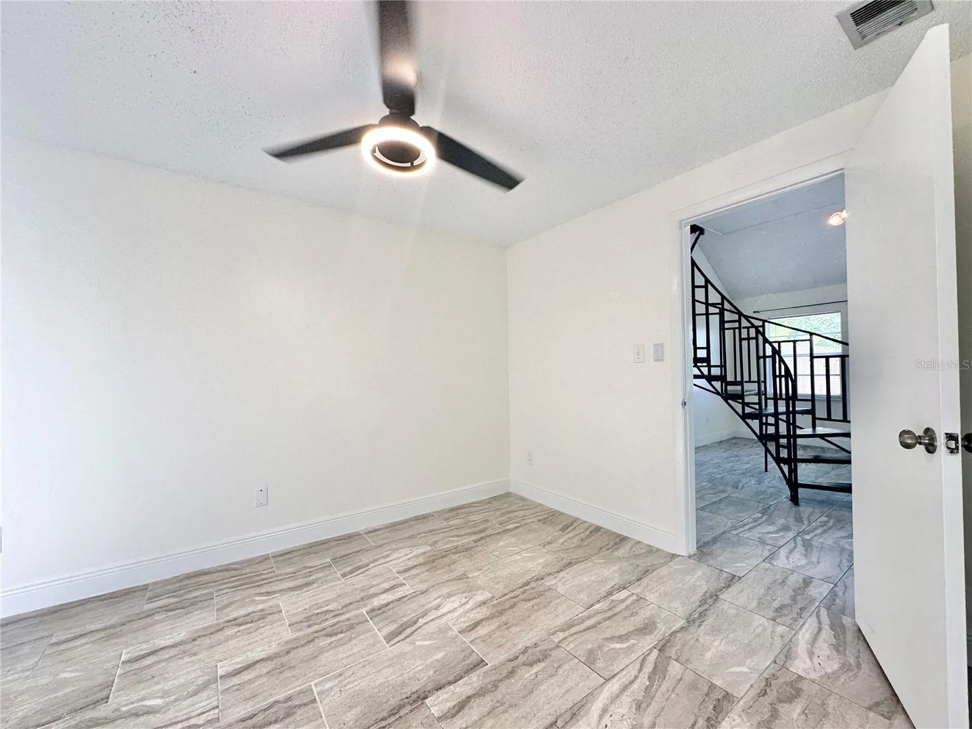 122 S Bulova Drive Apopka FL 32703