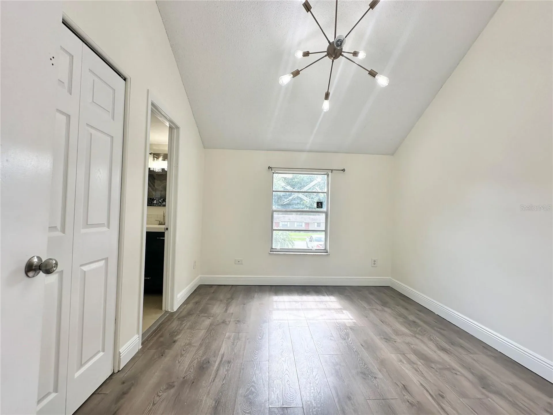 122 S Bulova Drive Apopka FL 32703