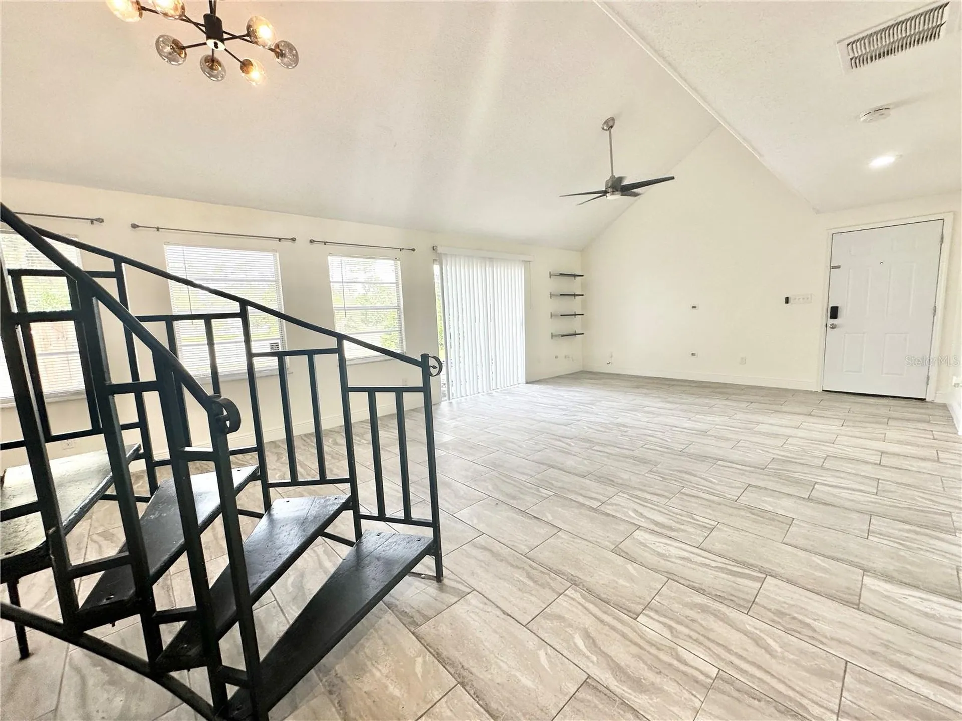 122 S Bulova Drive Apopka FL 32703
