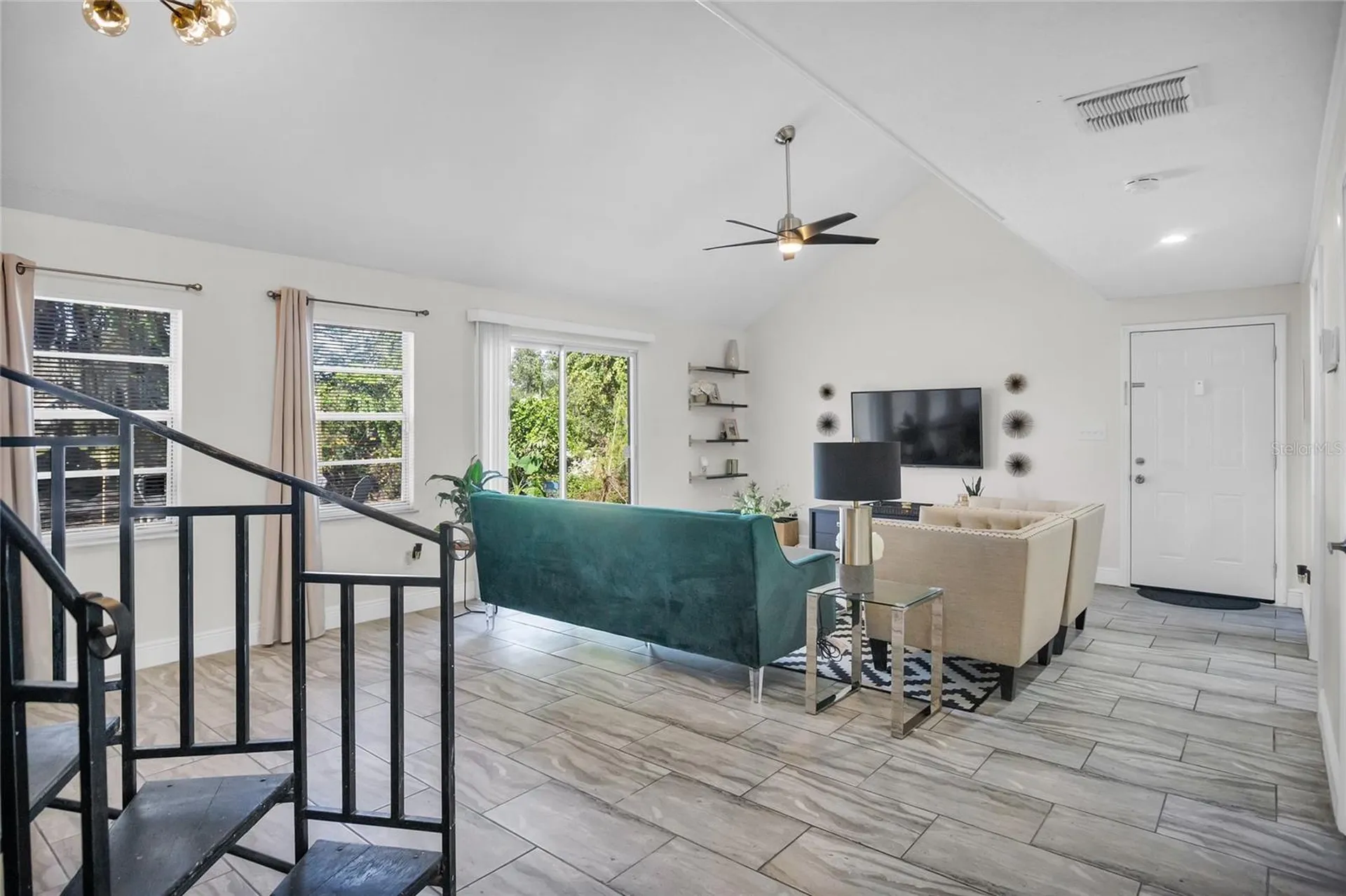 122 S Bulova Drive Apopka FL 32703
