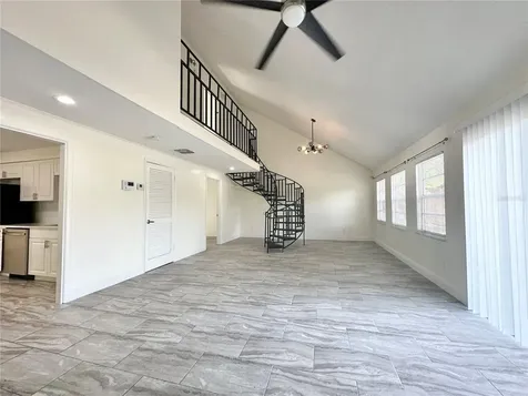 122 S Bulova Drive Apopka FL 32703