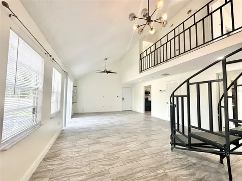 122 S Bulova Drive Apopka FL 32703