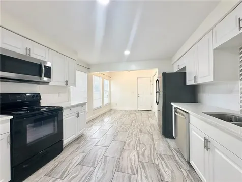 122 S Bulova Drive Apopka FL 32703