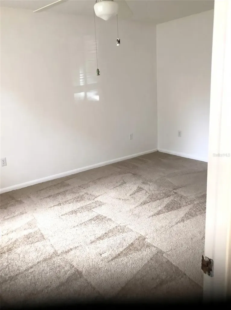 305 30th Avenue W Bradenton FL 34205