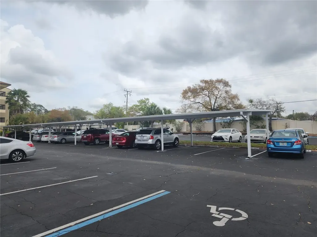305 30th Avenue W Bradenton FL 34205