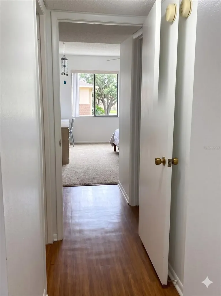 305 30th Avenue W Bradenton FL 34205