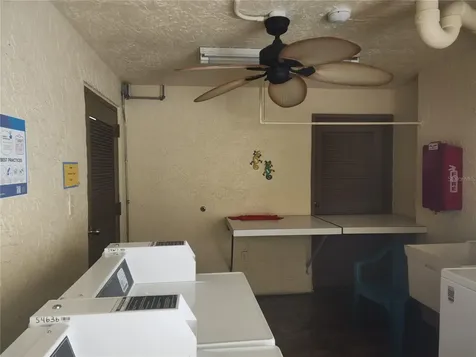 305 30th Avenue W Bradenton FL 34205