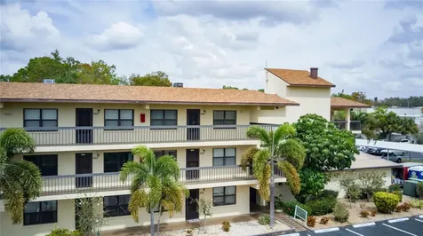 305 30th Avenue W Bradenton FL 34205