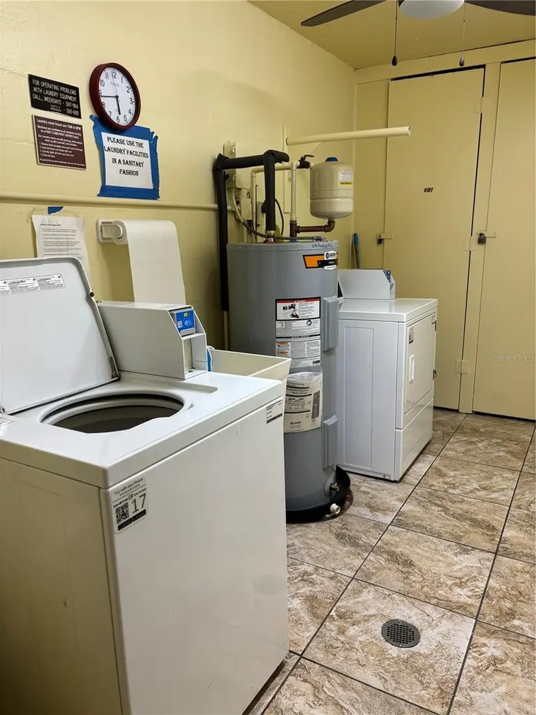 4725 Cove Circle St Petersburg FL 33708