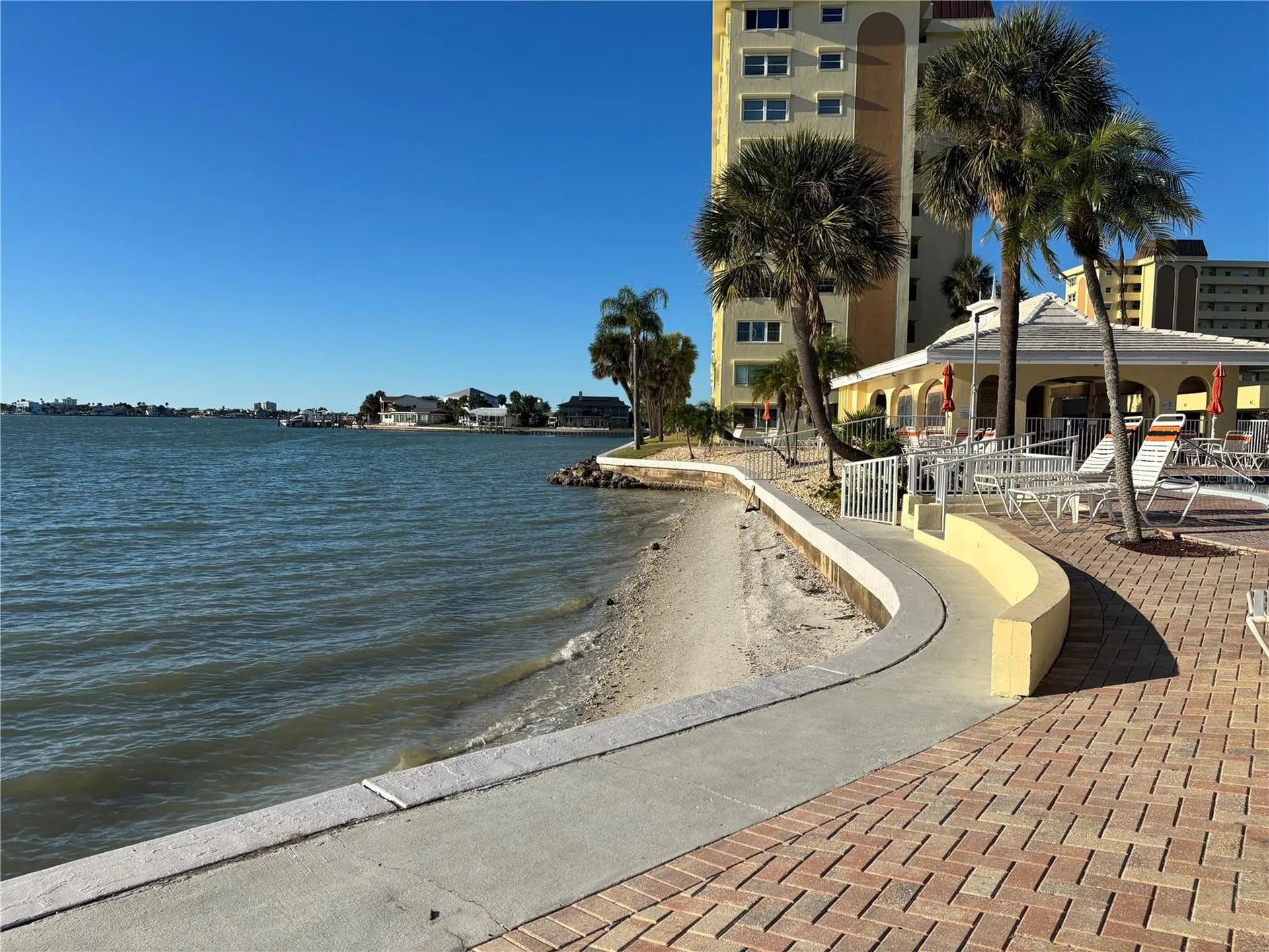 4725 Cove Circle St Petersburg FL 33708