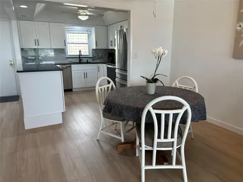 4725 Cove Circle St Petersburg FL 33708