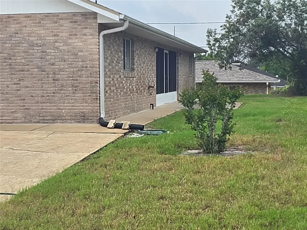1732 Topaz Terrace Deltona FL 32725