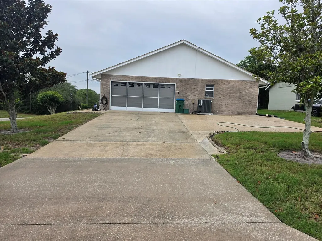 1732 Topaz Terrace Deltona FL 32725