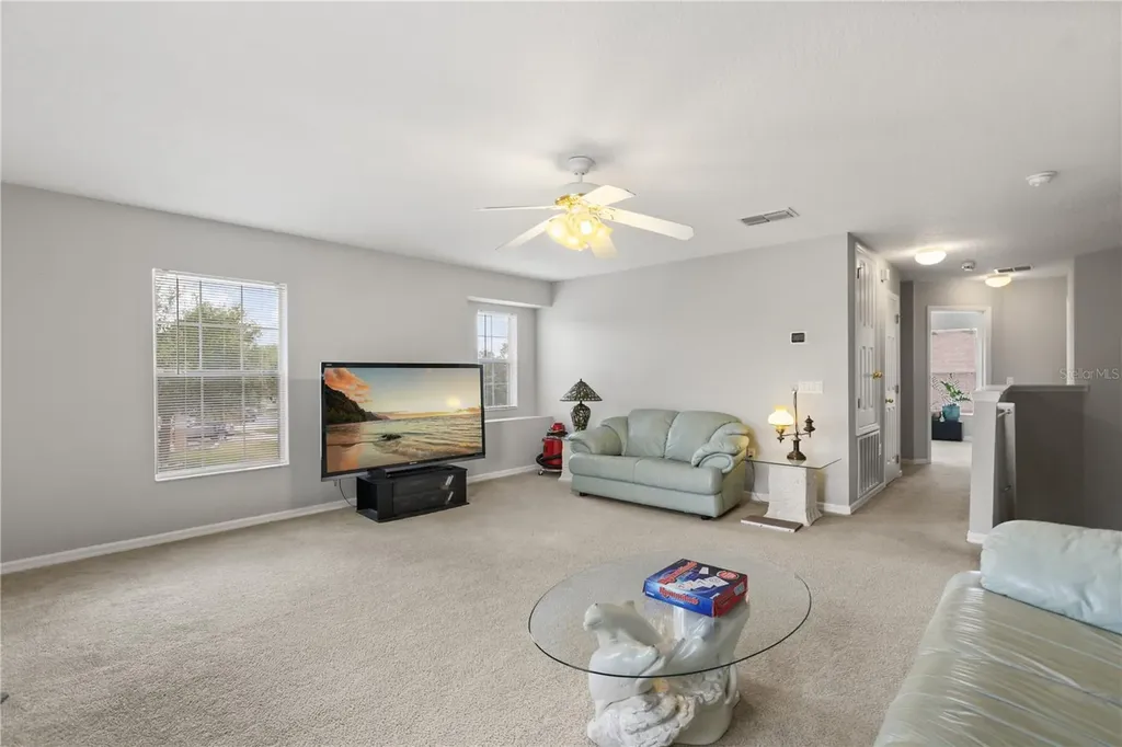 10048 Stratford Pointe Avenue Orlando FL 32832