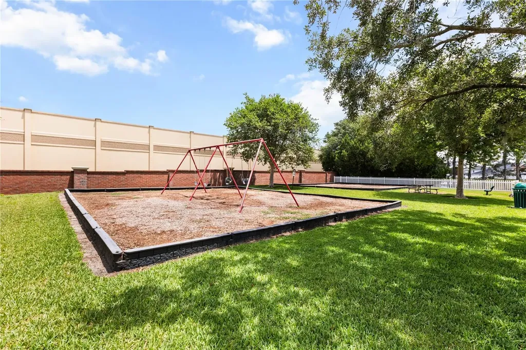 10048 Stratford Pointe Avenue Orlando FL 32832