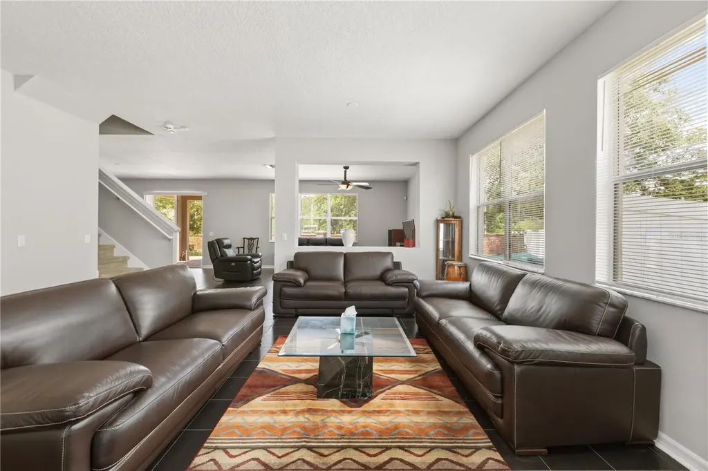 10048 Stratford Pointe Avenue Orlando FL 32832