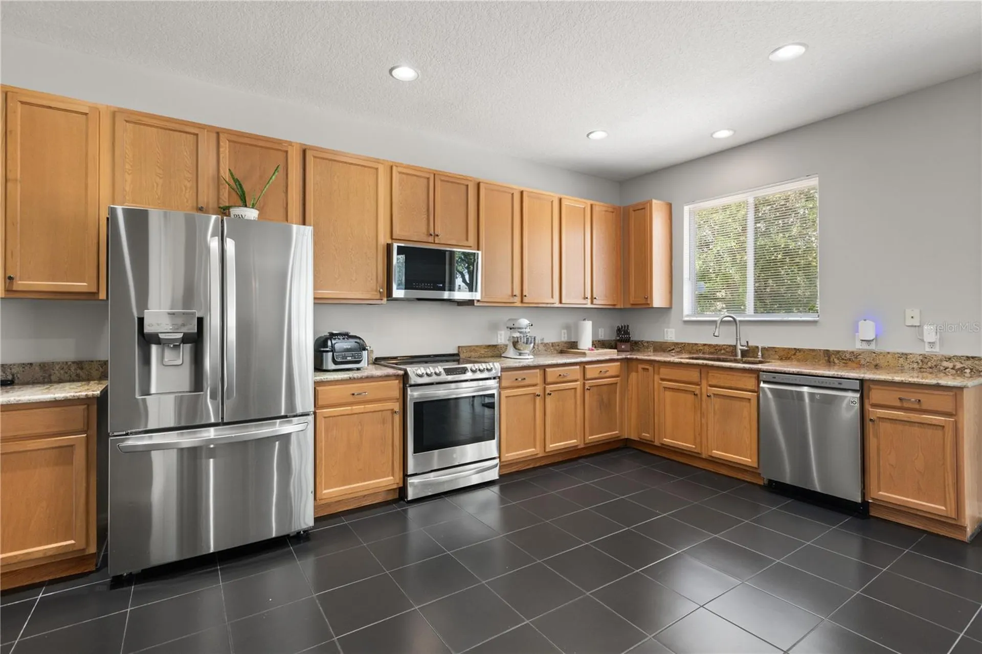 10048 Stratford Pointe Avenue Orlando FL 32832