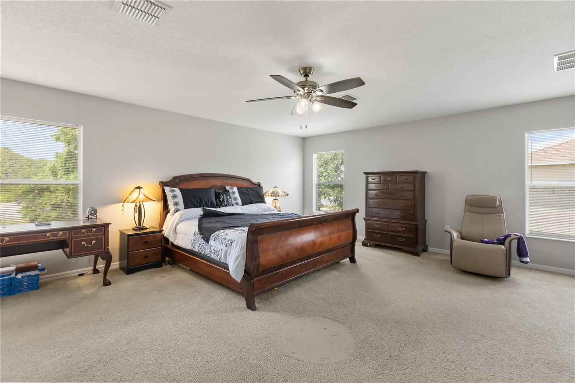 10048 Stratford Pointe Avenue Orlando FL 32832