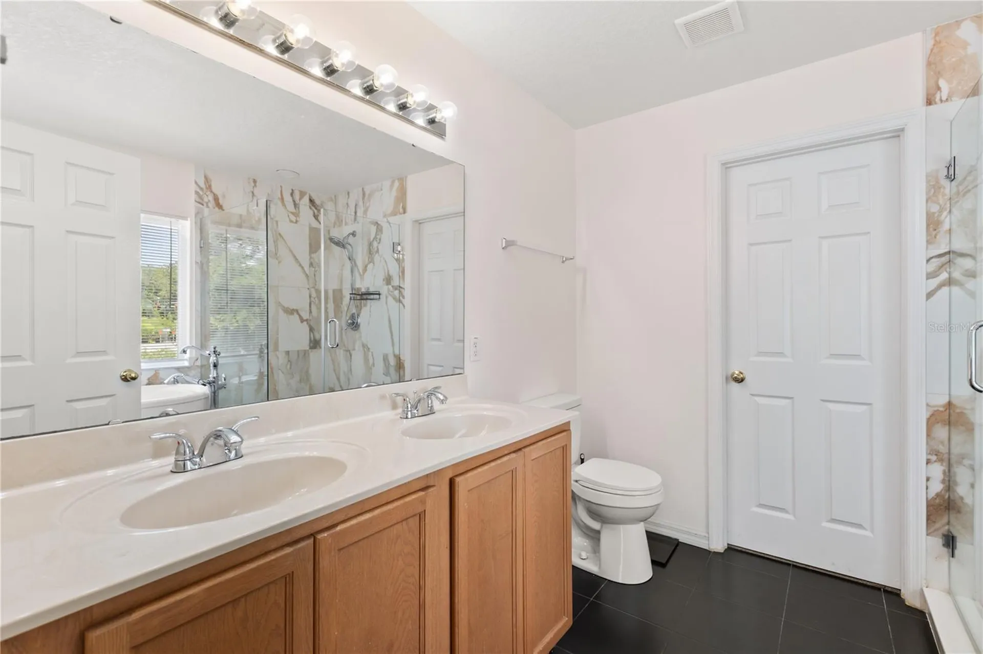 10048 Stratford Pointe Avenue Orlando FL 32832