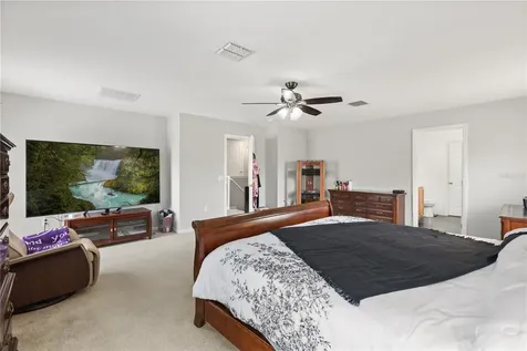 10048 Stratford Pointe Avenue Orlando FL 32832