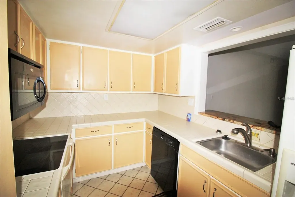 200 Maitland Avenue Altamonte Springs FL 32701