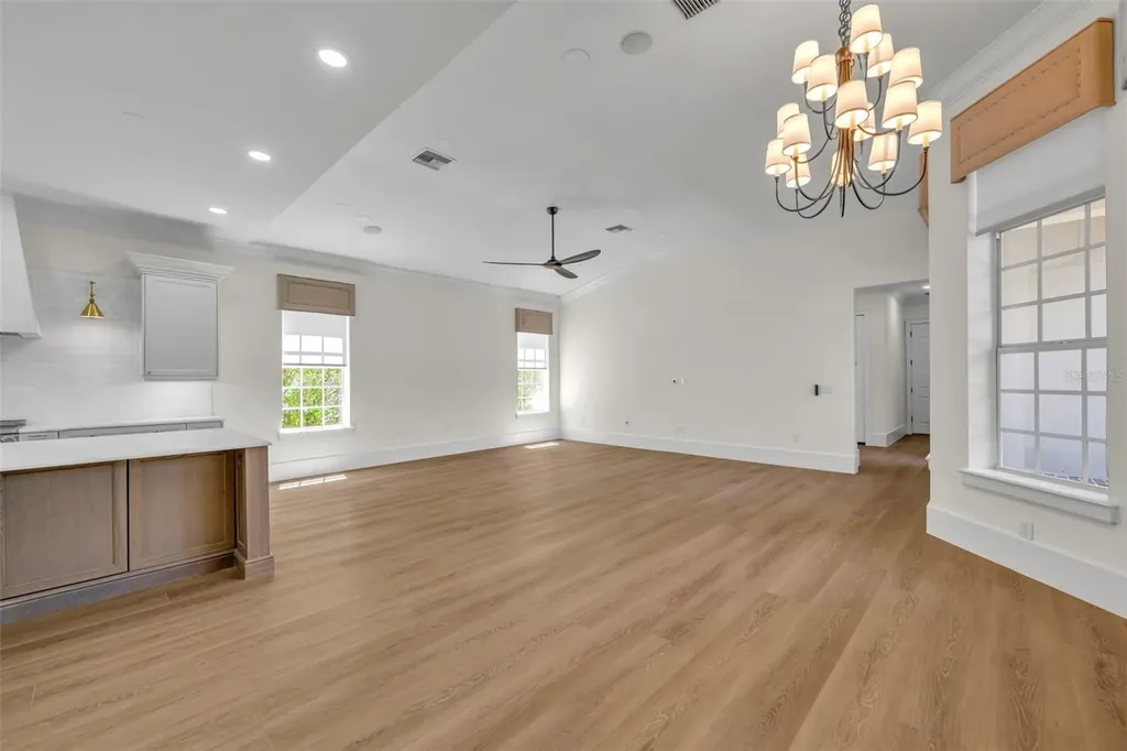 4230 Lower Park Road Orlando FL 32814