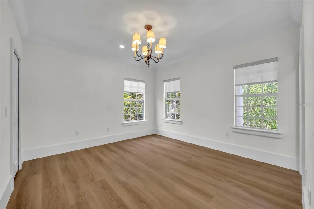 4230 Lower Park Road Orlando FL 32814