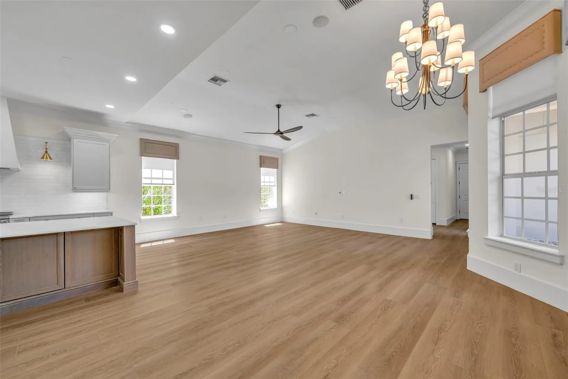 4230 Lower Park Road Orlando FL 32814