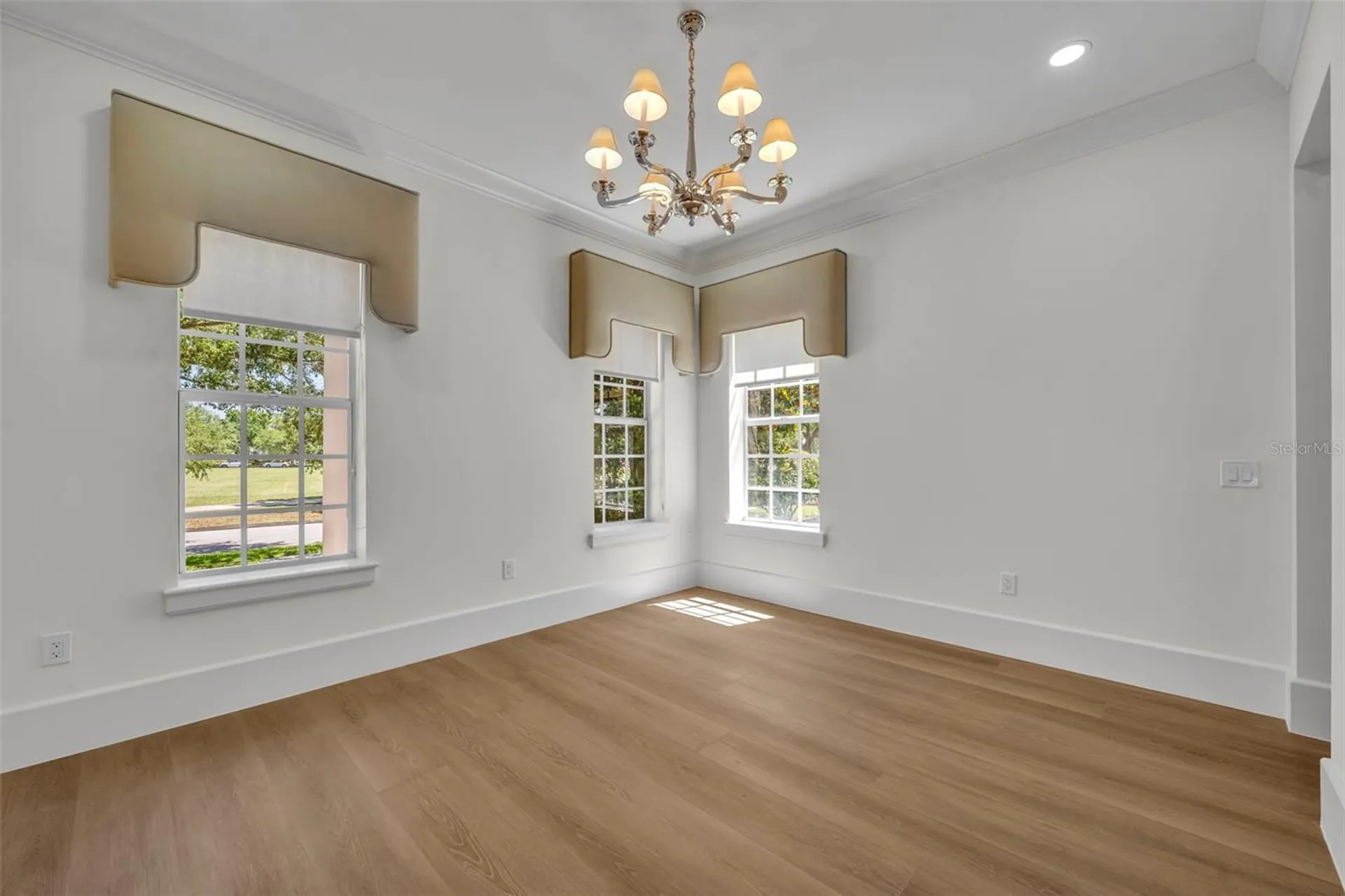 4230 Lower Park Road Orlando FL 32814