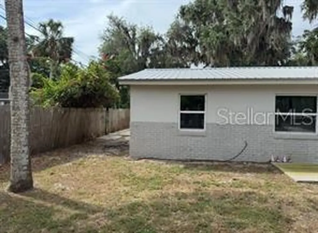 2342 Section Drive Apopka FL 32703