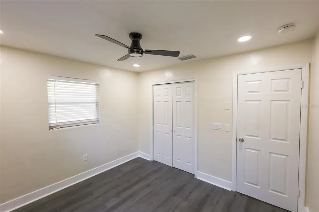 1500 Laurel Circle Clearwater FL 33756