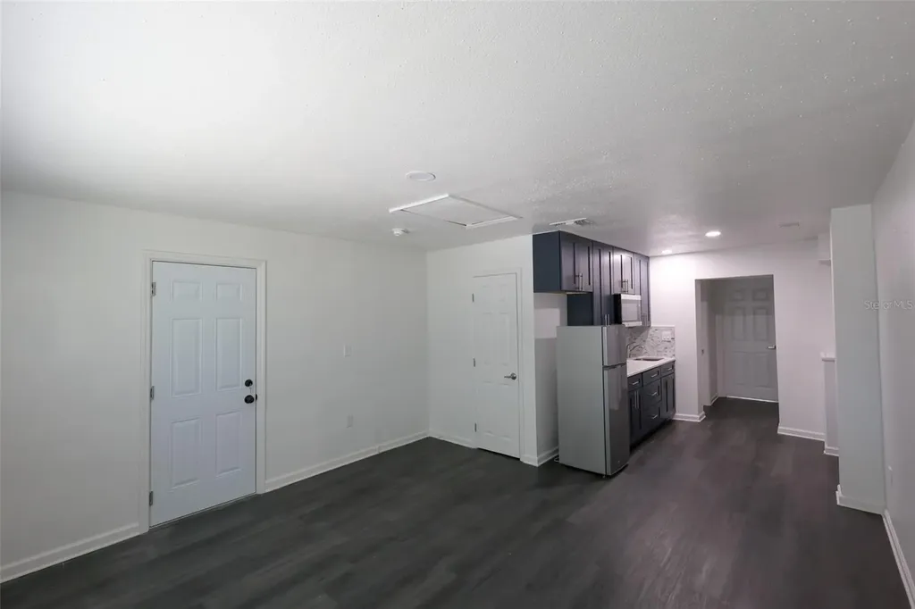 1500 Laurel Circle Clearwater FL 33756