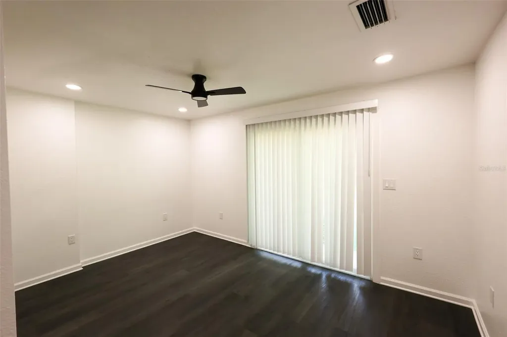 1500 Laurel Circle Clearwater FL 33756