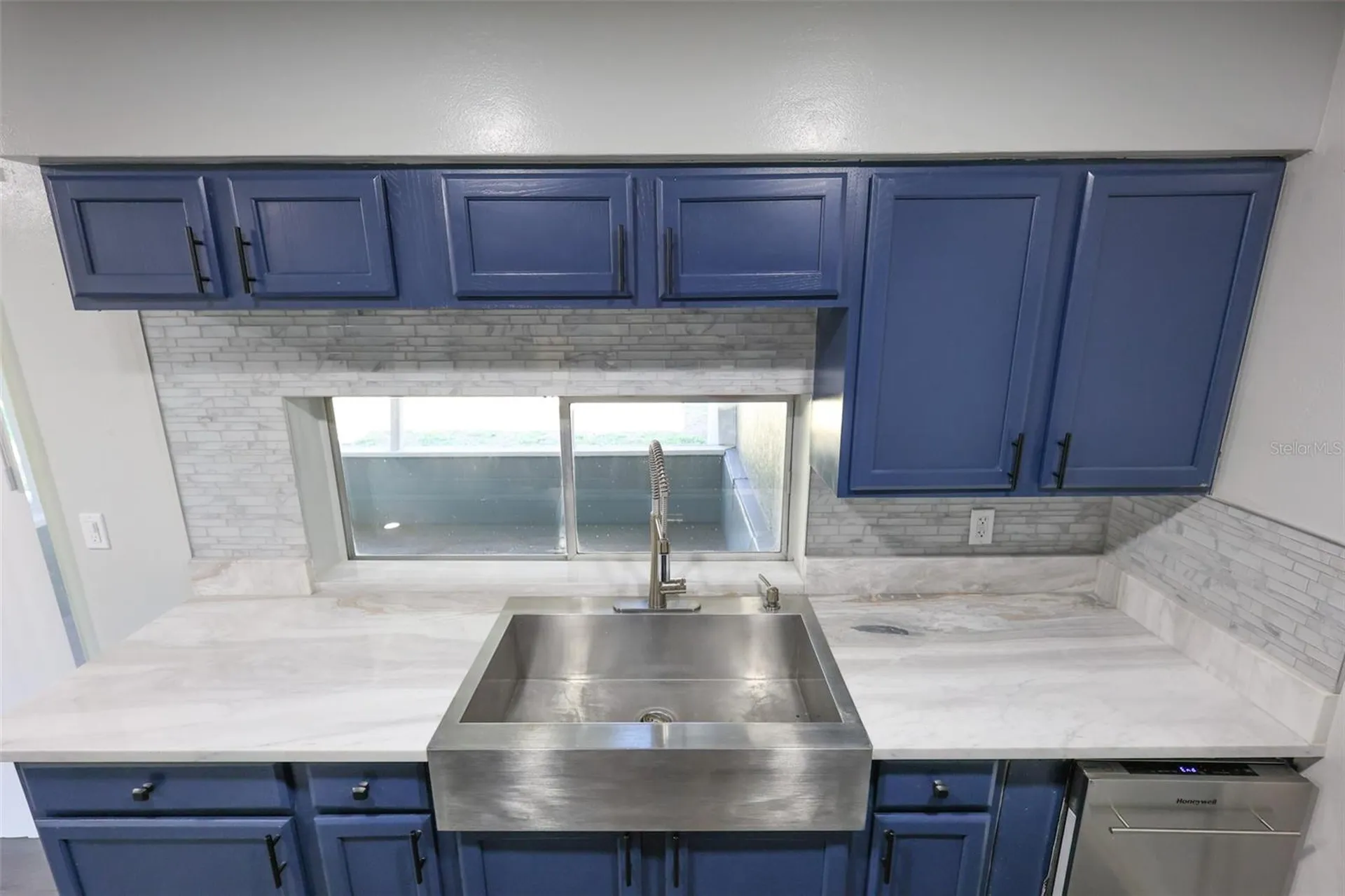 1500 Laurel Circle Clearwater FL 33756
