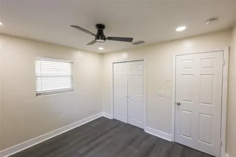 1500 Laurel Circle Clearwater FL 33756