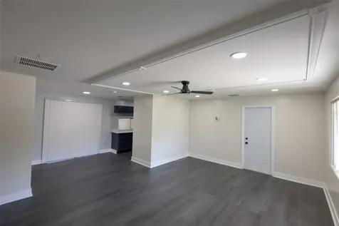 1500 Laurel Circle Clearwater FL 33756