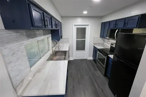 1500 Laurel Circle Clearwater FL 33756