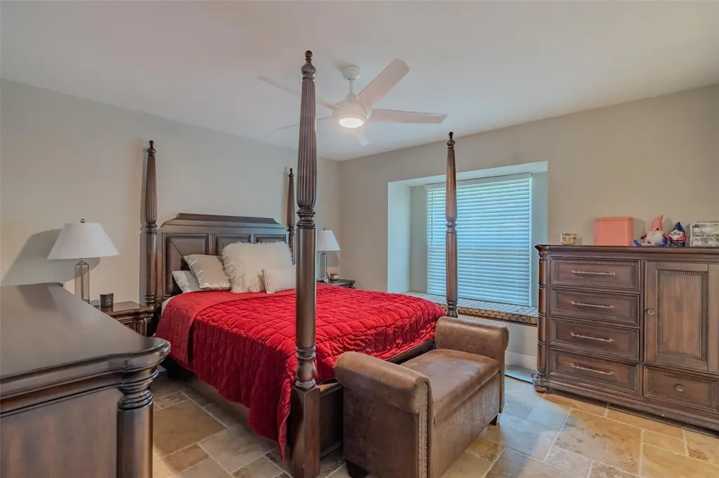 125 Barrington Drive Brandon FL 33511