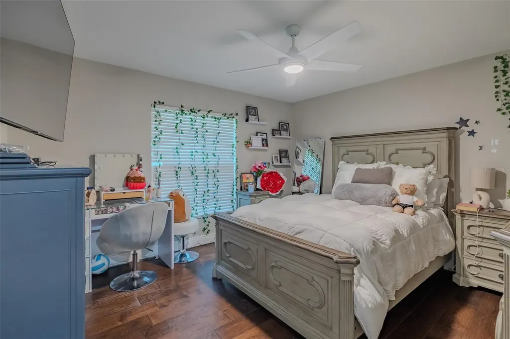 125 Barrington Drive Brandon FL 33511