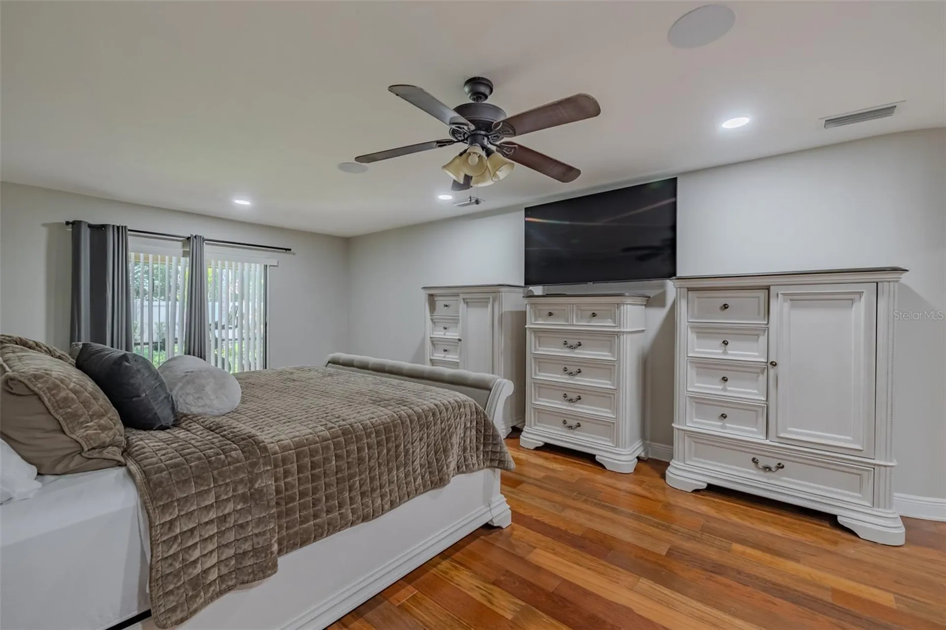 125 Barrington Drive Brandon FL 33511
