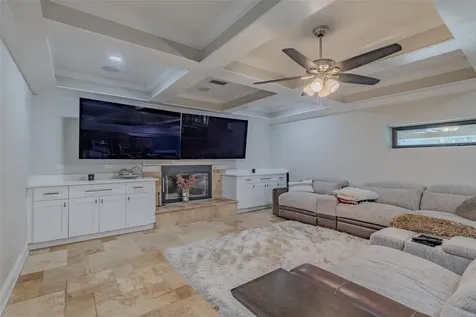 125 Barrington Drive Brandon FL 33511