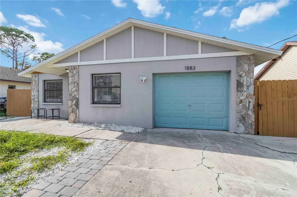 1883 Mova Street Sarasota FL 34231