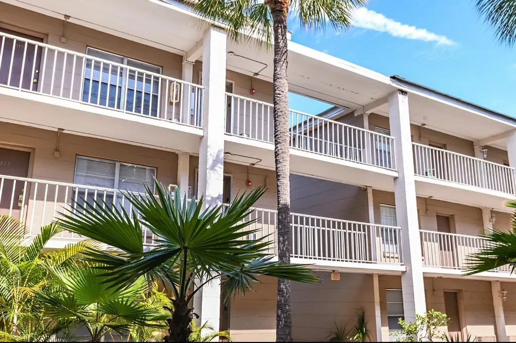 3810 W San Carlos Street Tampa FL 33629