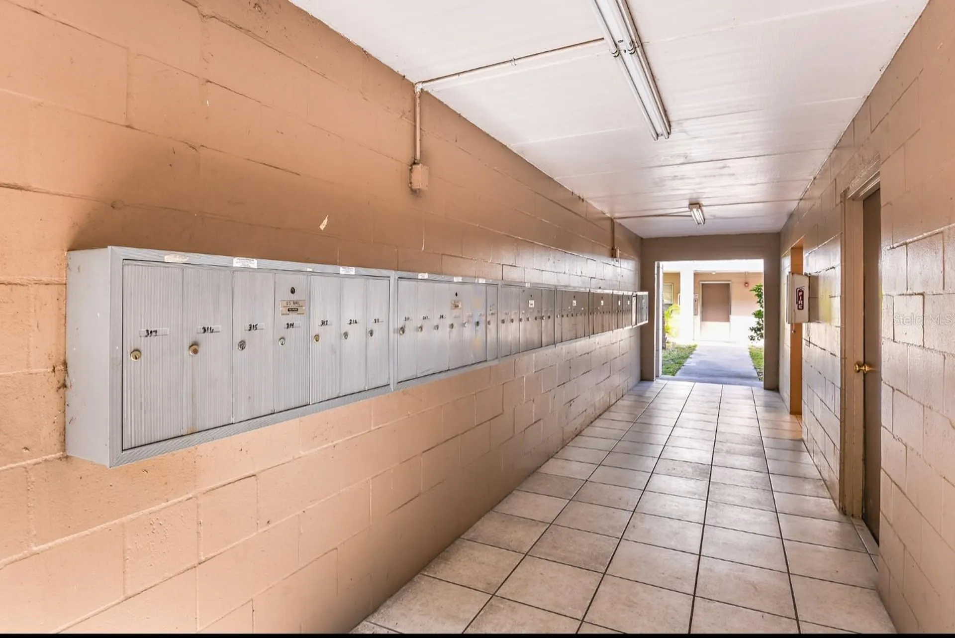 3810 W San Carlos Street Tampa FL 33629