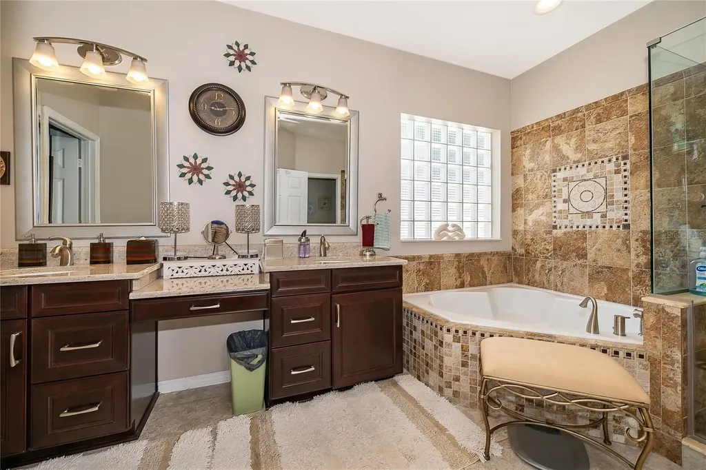817 Huntsville Road Gotha FL 34734